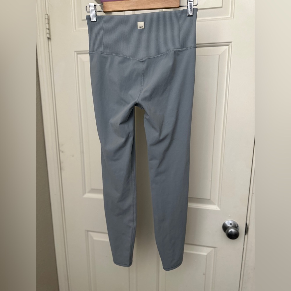 Vuori Studio Rib Leggings - Picture 3 of 5